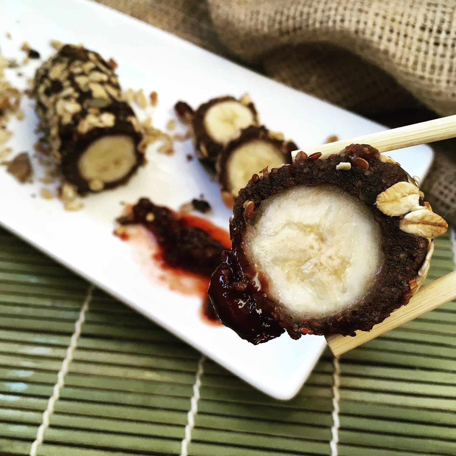 BANANA SWEET ROLL ENVUELTO EN GRANOLA