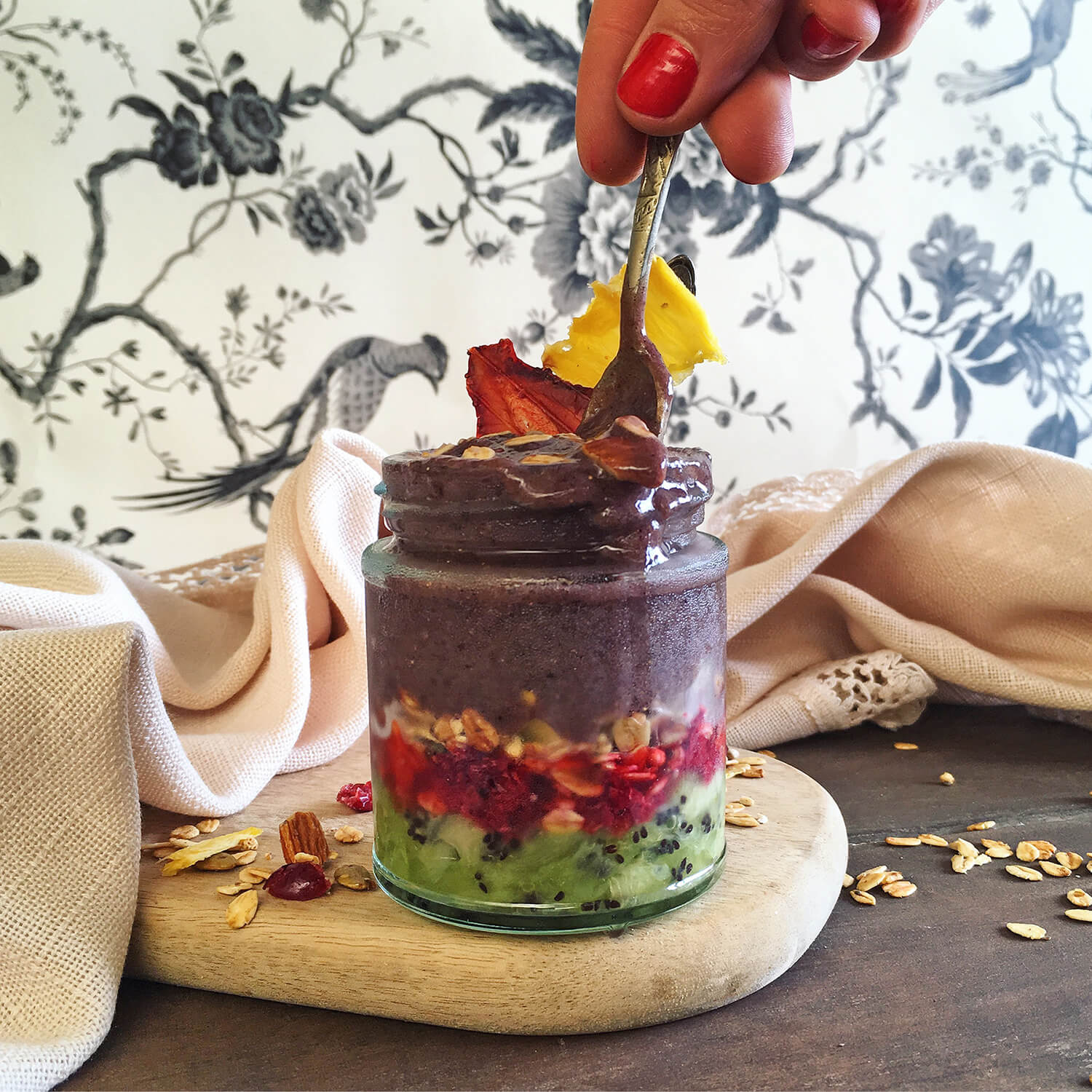 Nicecream de Maqui con Granola